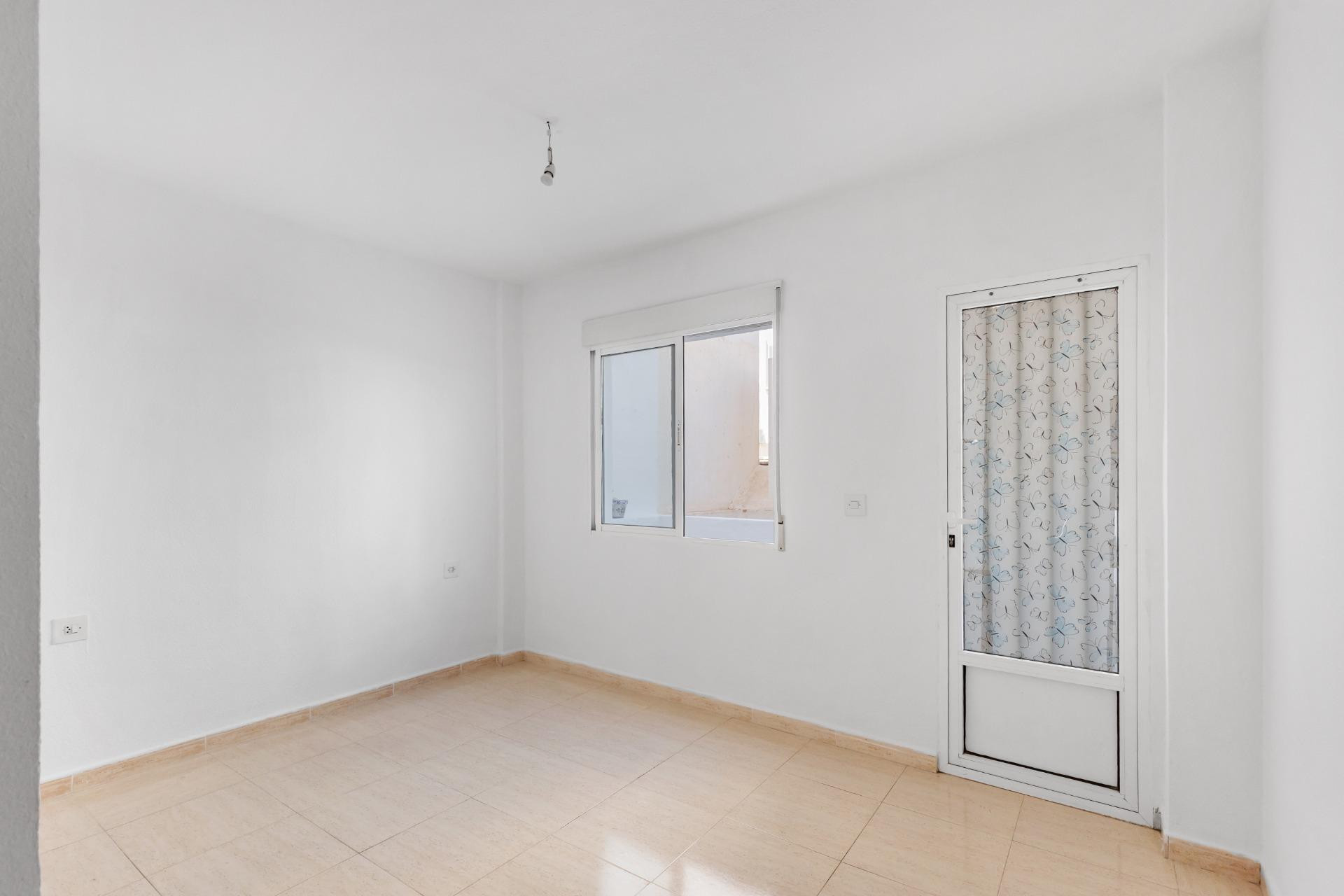 Herverkoop - Apartment - Torrevieja - Puerto Deportivo