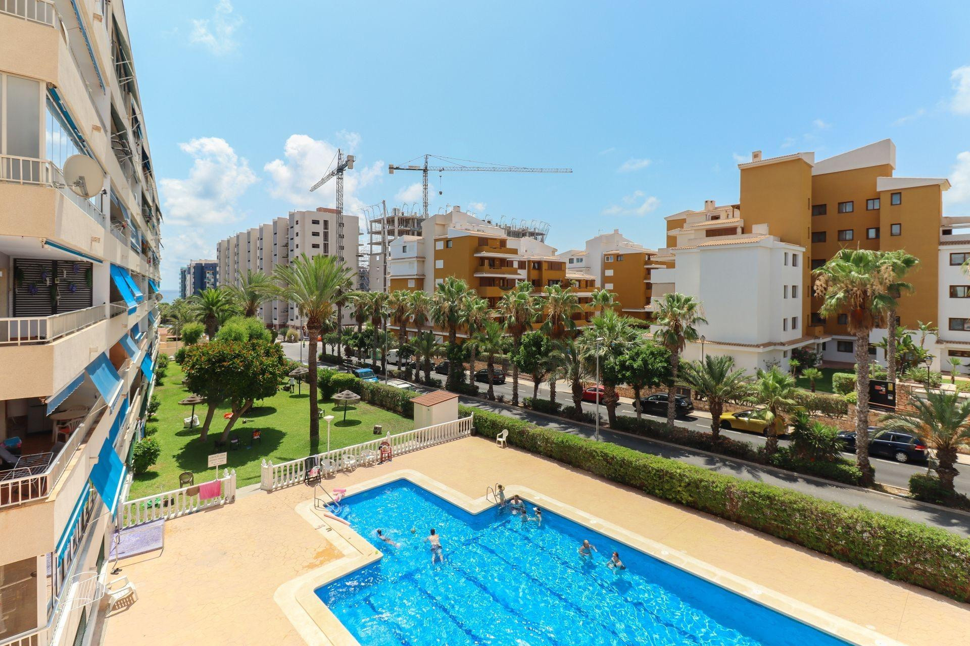Herverkoop - Apartment - Torrevieja - Punta prima