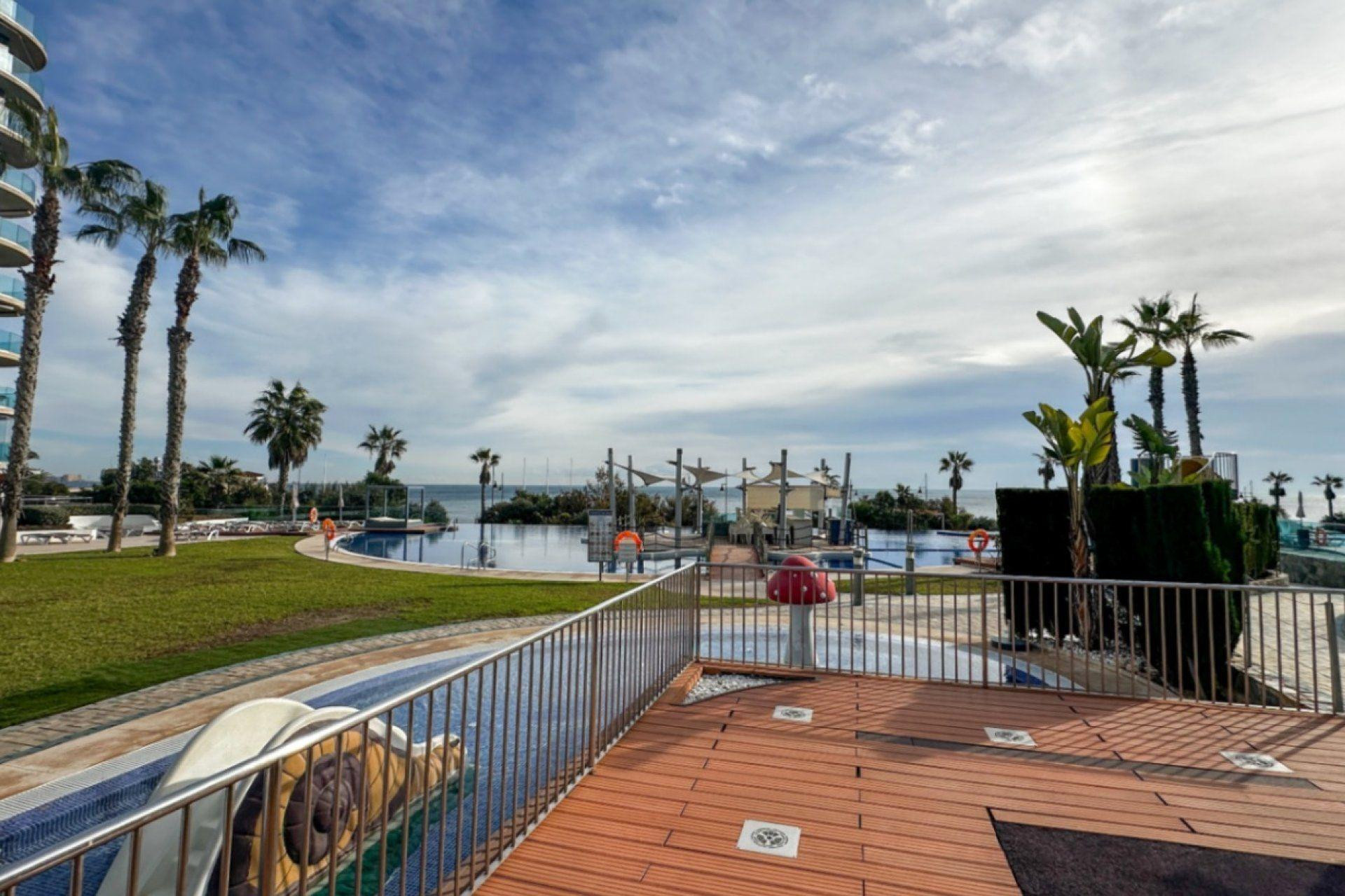 Herverkoop - Apartment - Torrevieja - Punta prima