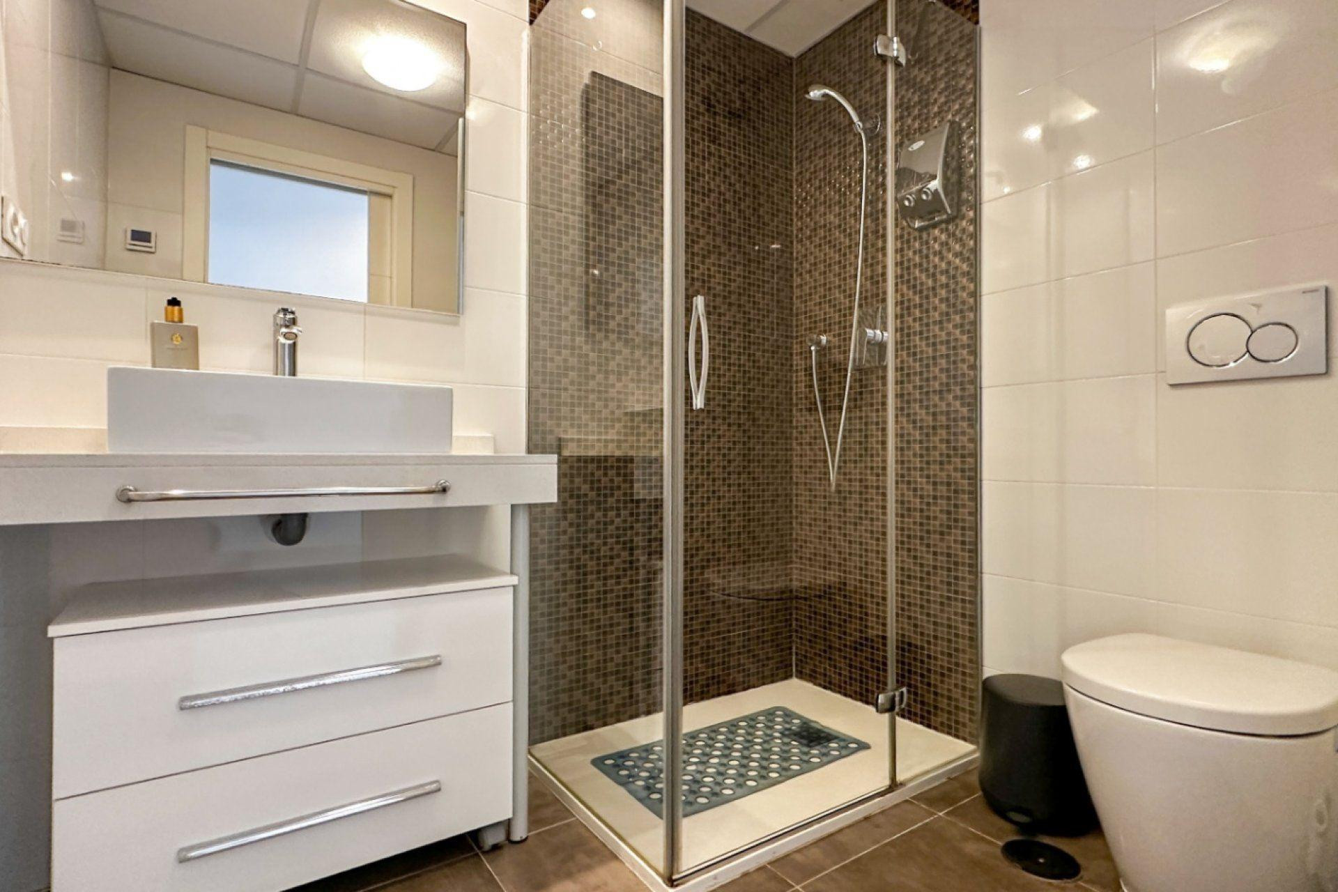 Herverkoop - Apartment - Torrevieja - Punta prima