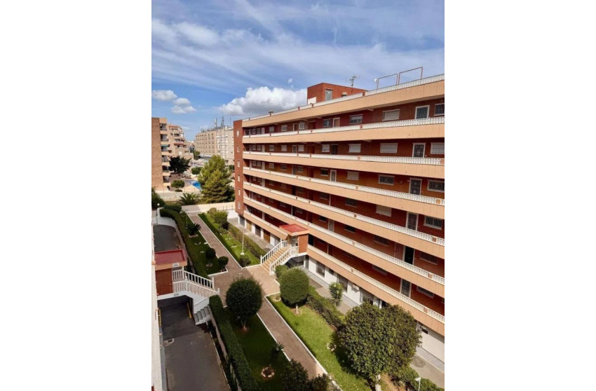 Herverkoop - Apartment - Torrevieja - Punta prima