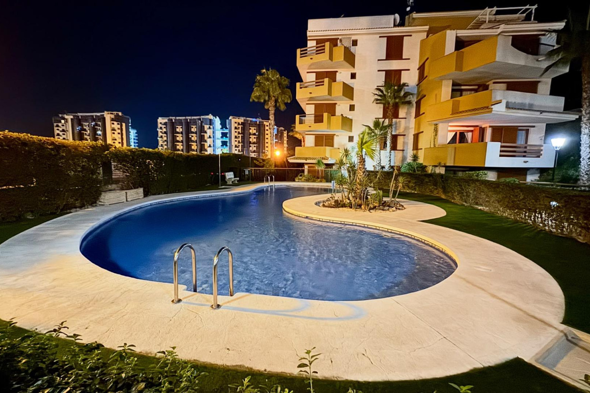 Herverkoop - Apartment - Torrevieja - Punta prima