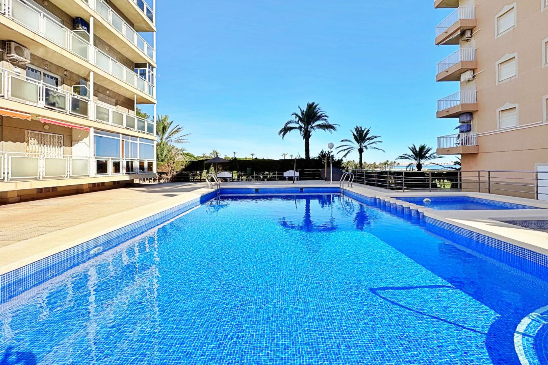 Herverkoop - Apartment - Torrevieja - Rocio del Mar