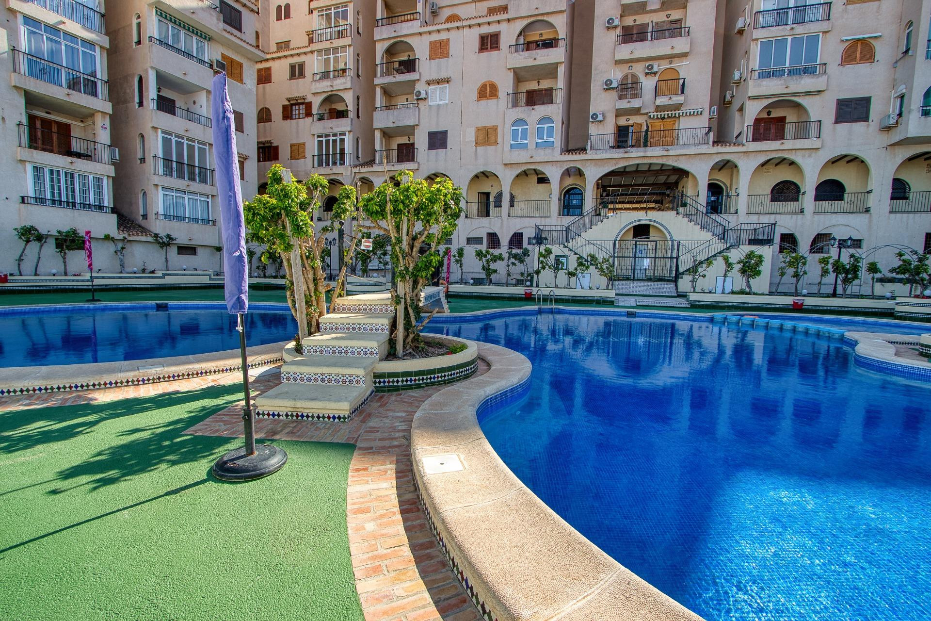 Herverkoop - Apartment - Torrevieja - Torre del moro