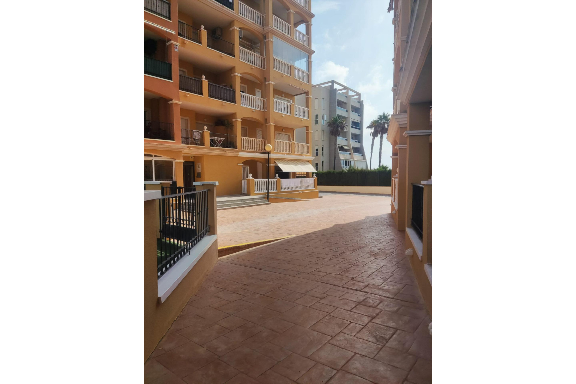 Herverkoop - Apartment - Torrevieja - Torreblanca