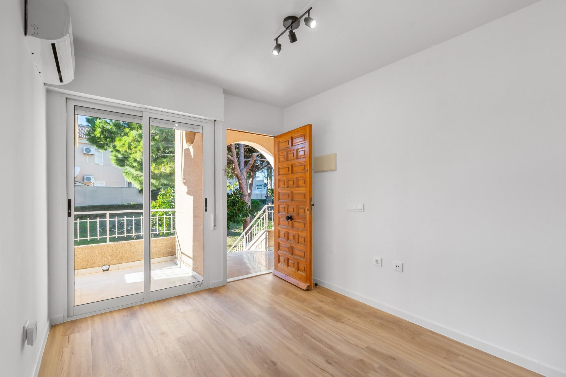 Herverkoop - Apartment - Torrevieja - Torreblanca