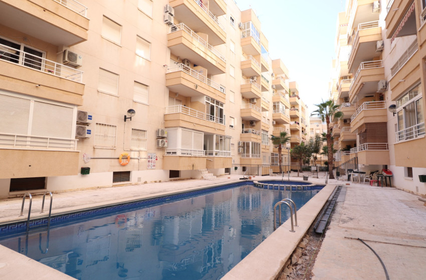 Herverkoop - Apartment - Torrevieja - Torrevieja - Centre