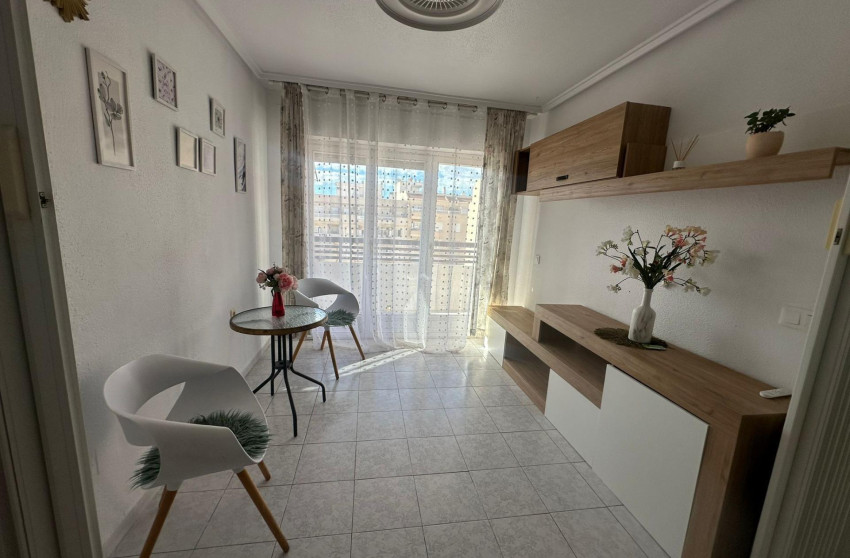 Herverkoop - Apartment - Torrevieja - torrevieja