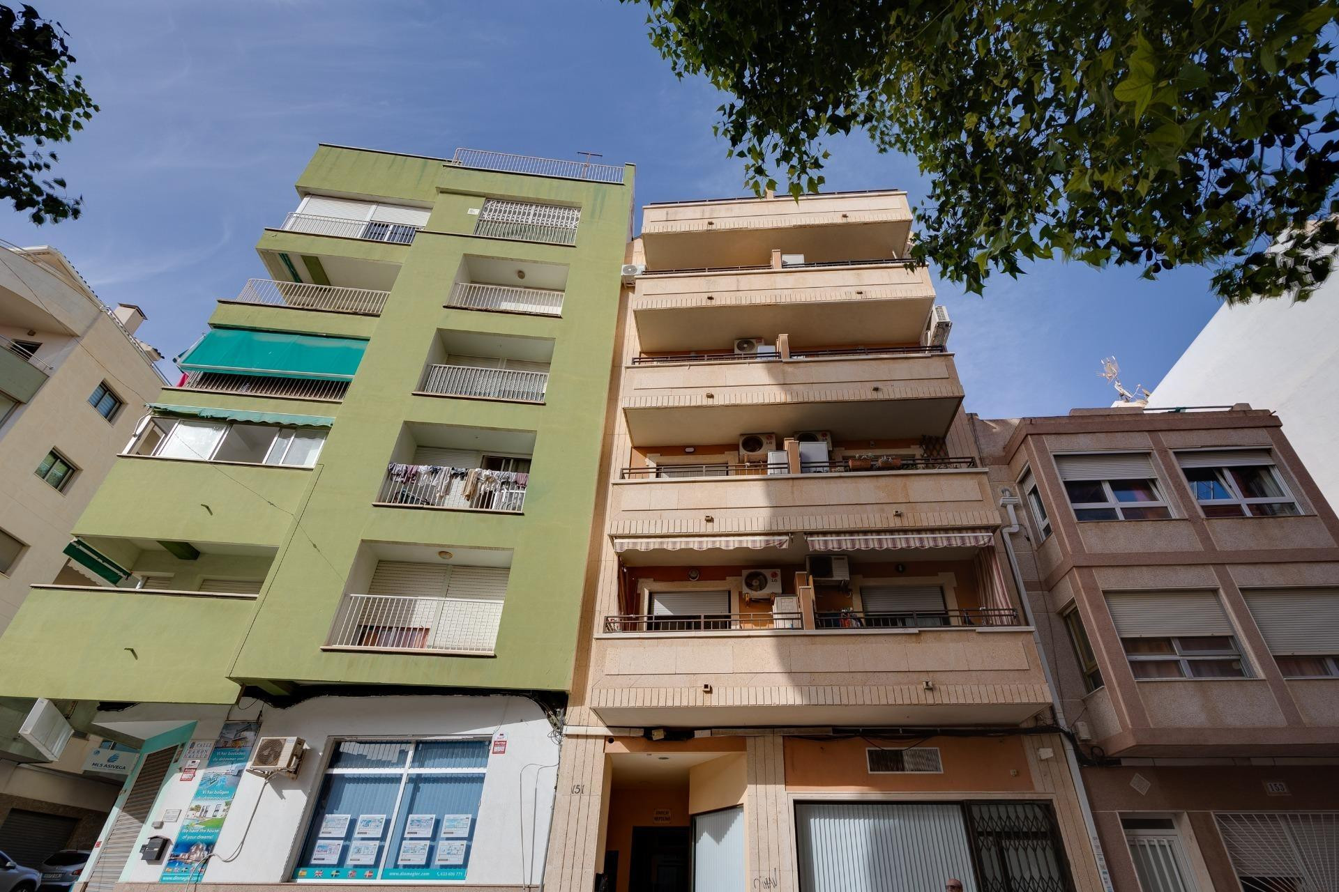 Herverkoop - Apartment - Torrevieja - torrevieja