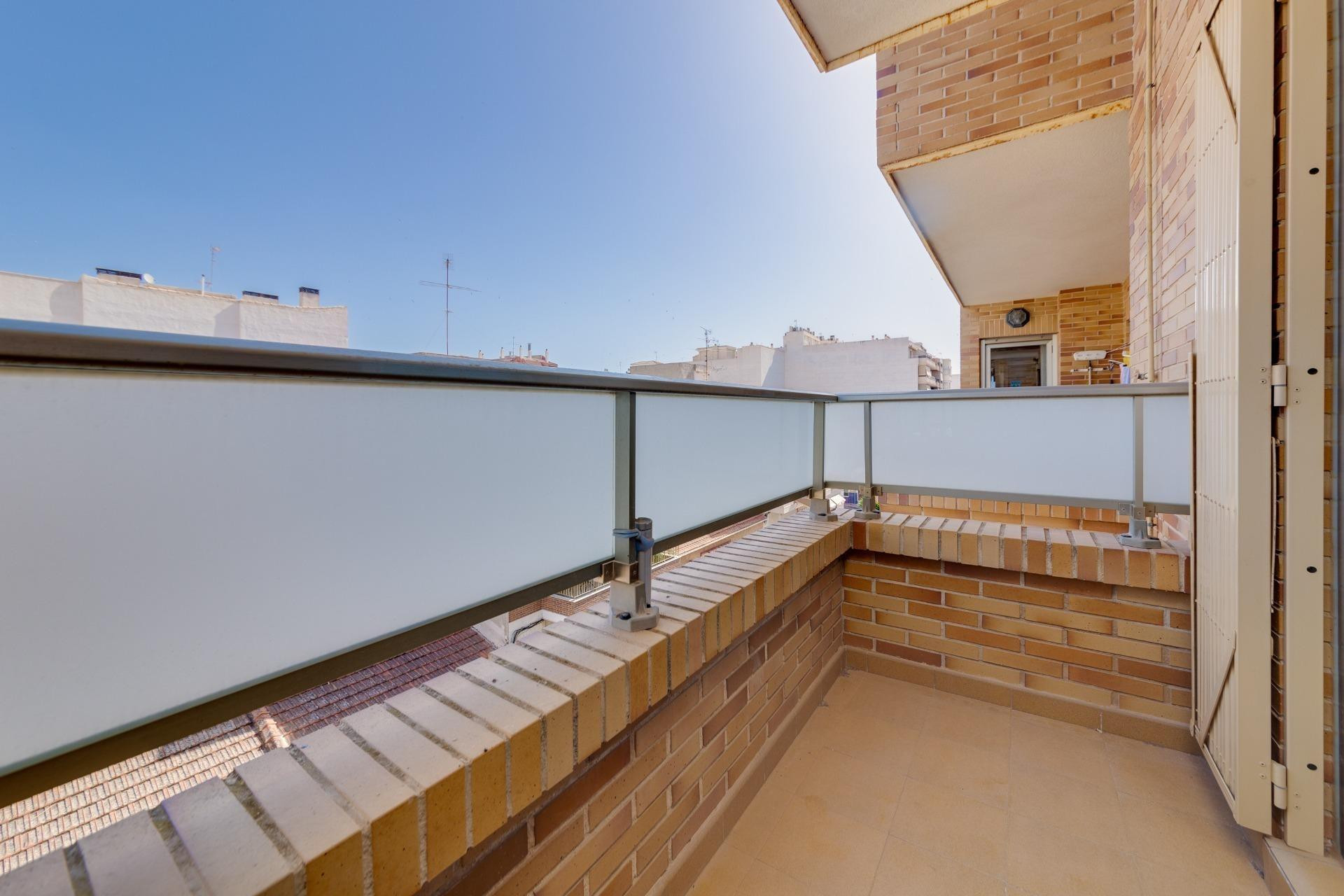 Herverkoop - Apartment - Torrevieja - torrevieja