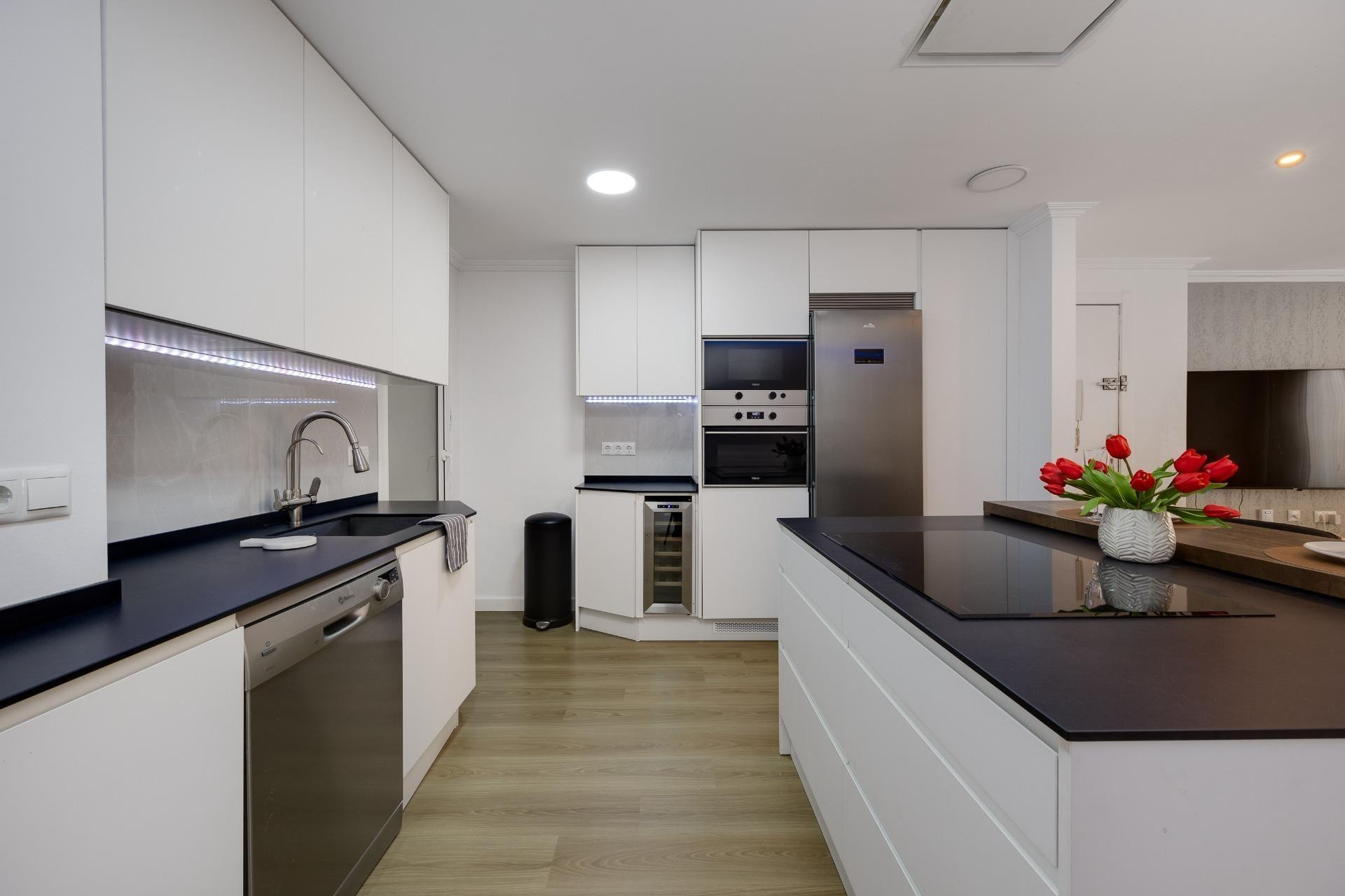 Herverkoop - Apartment - Torrevieja - torrevieja