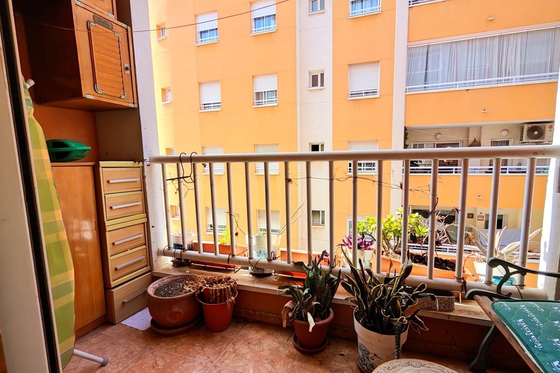 Herverkoop - Apartment - Torrevieja - torrevieja