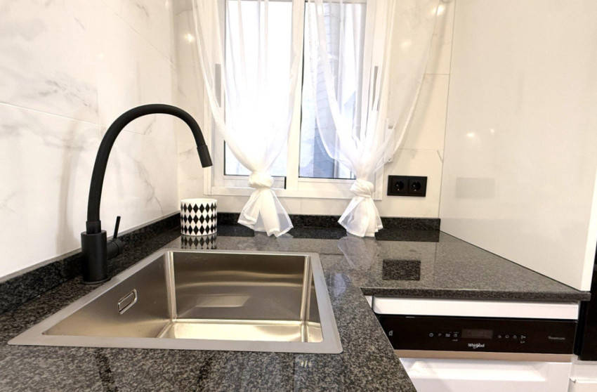 Herverkoop - Apartment - Torrevieja - torrevieja