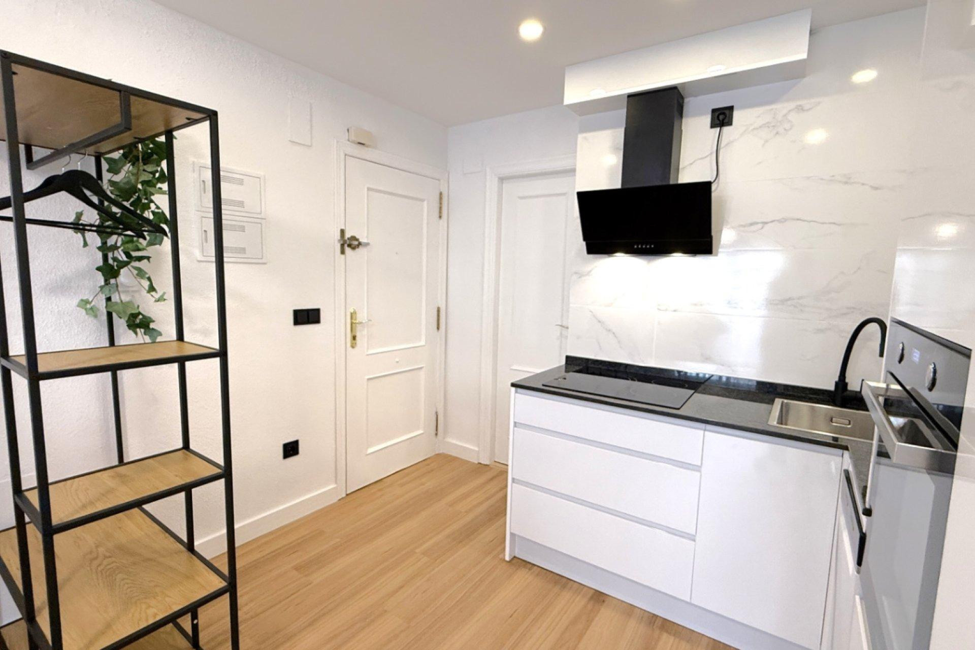 Herverkoop - Apartment - Torrevieja - torrevieja