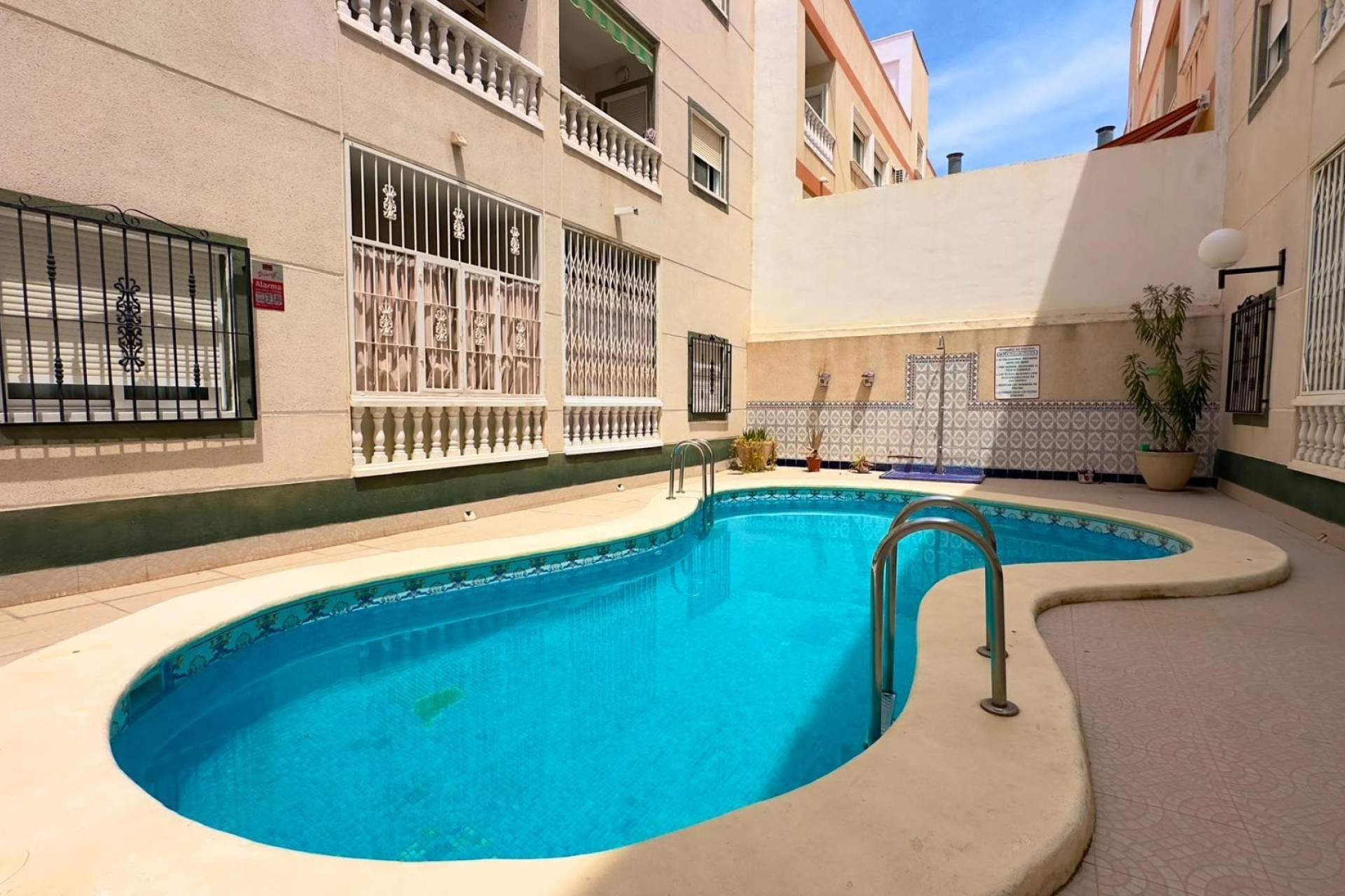 Herverkoop - Apartment - Torrevieja - torrevieja
