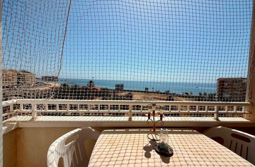 Herverkoop - Apartment - Torrevieja - torrevieja