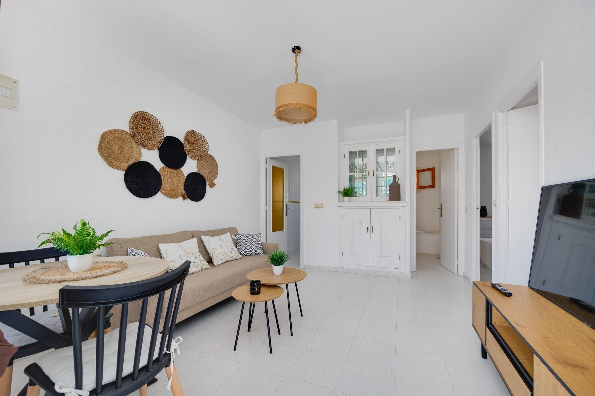 Herverkoop - Apartment - Torrevieja - Zona los Frutales