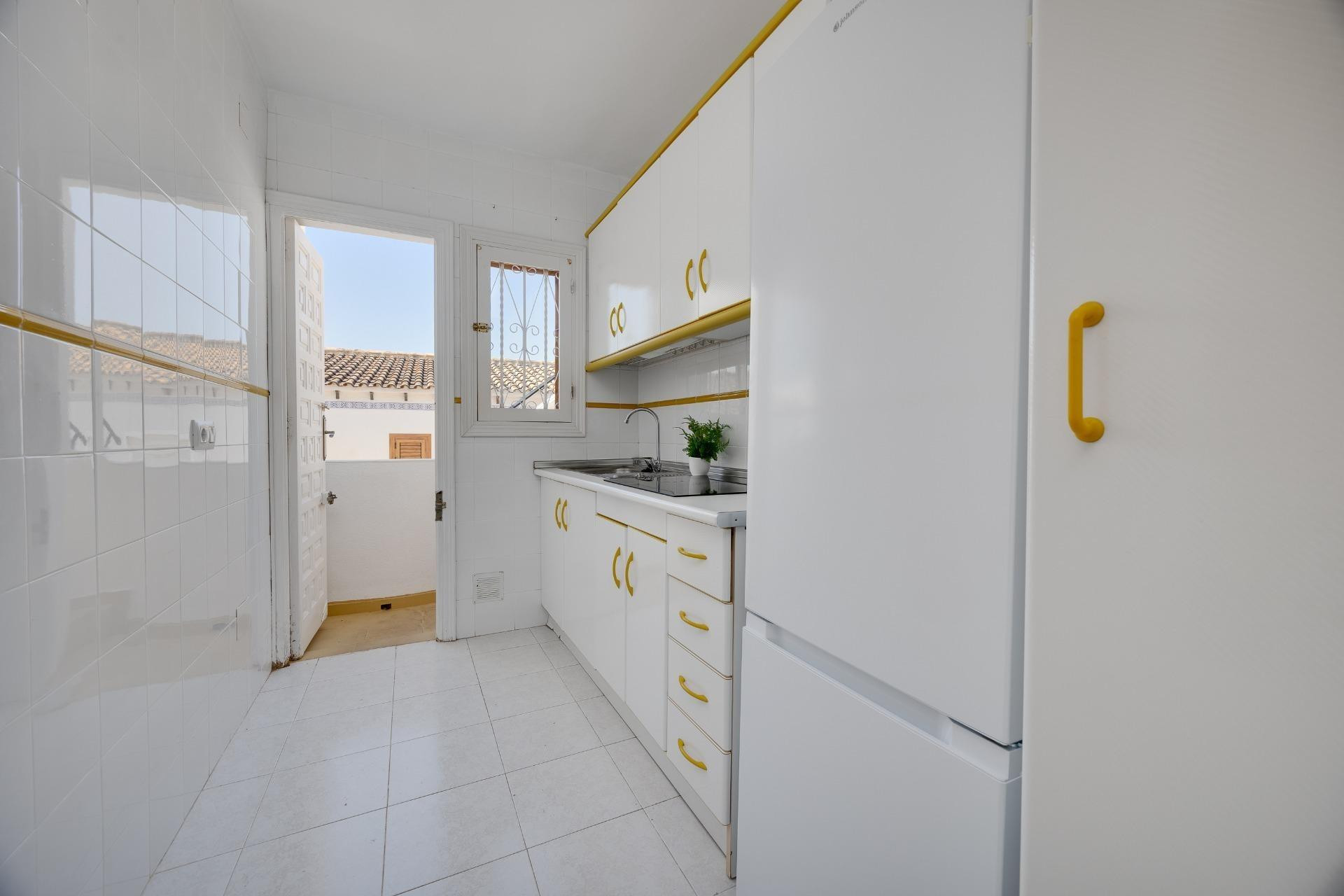 Herverkoop - Apartment - Torrevieja - Zona los Frutales