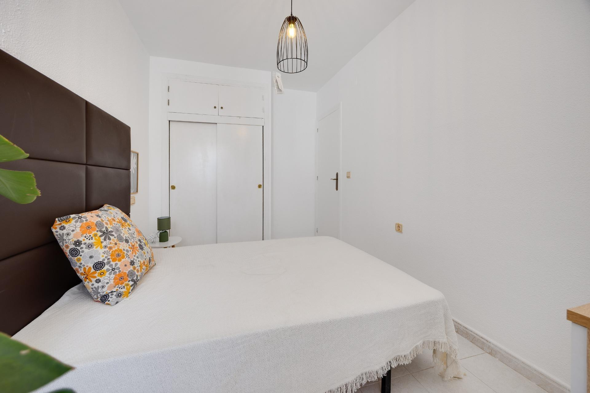 Herverkoop - Apartment - Torrevieja - Zona los Frutales