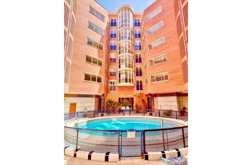 Herverkoop - Apartment - Torrevieja