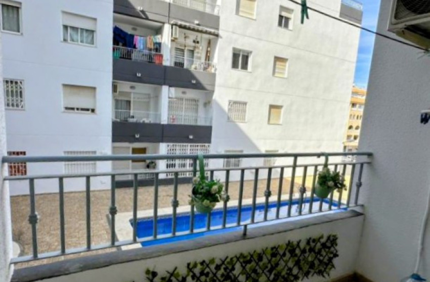 Herverkoop - Apartment - Torrevieja