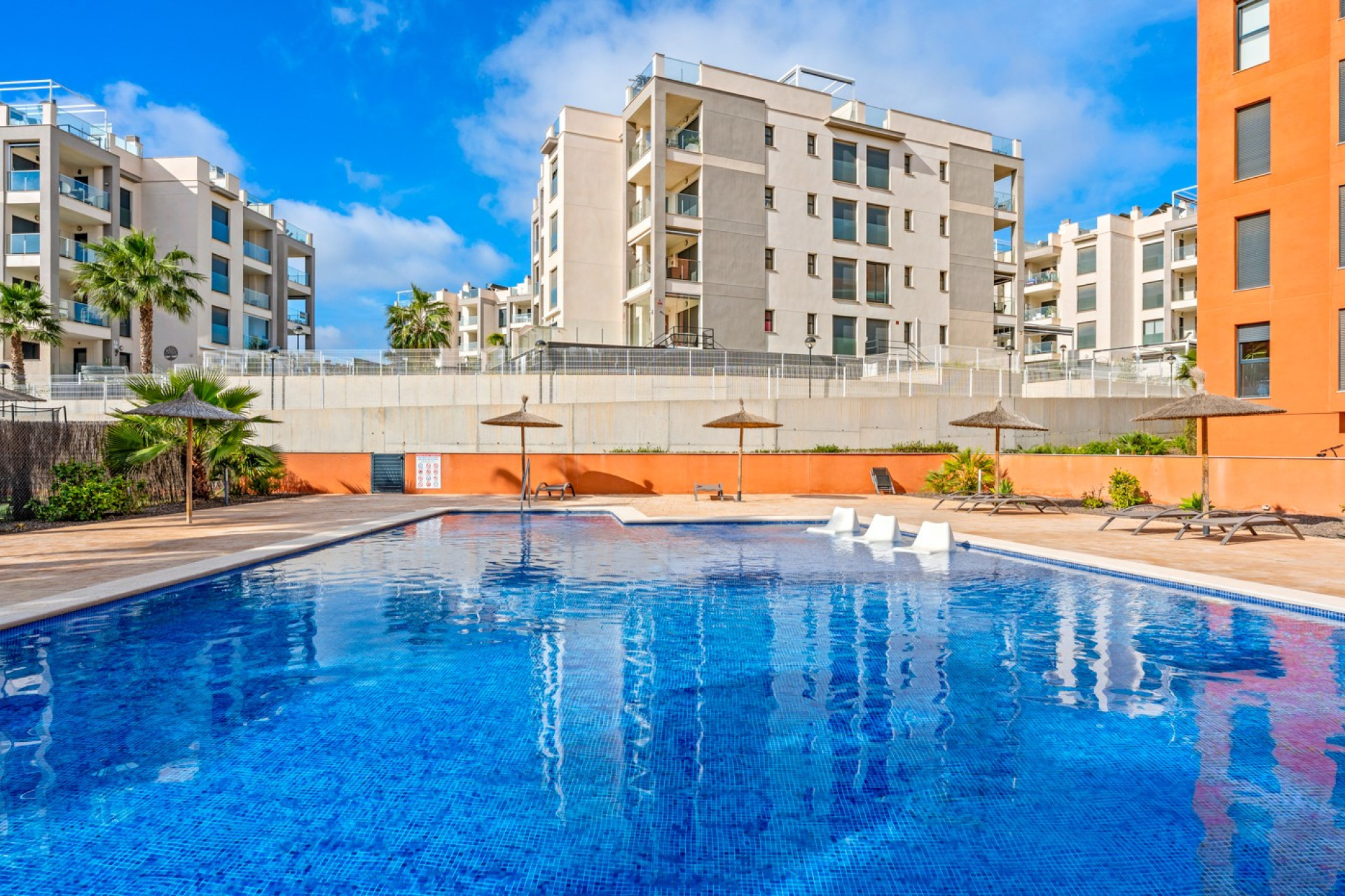 Herverkoop - Apartments - Orihuela Costa - Villamartín