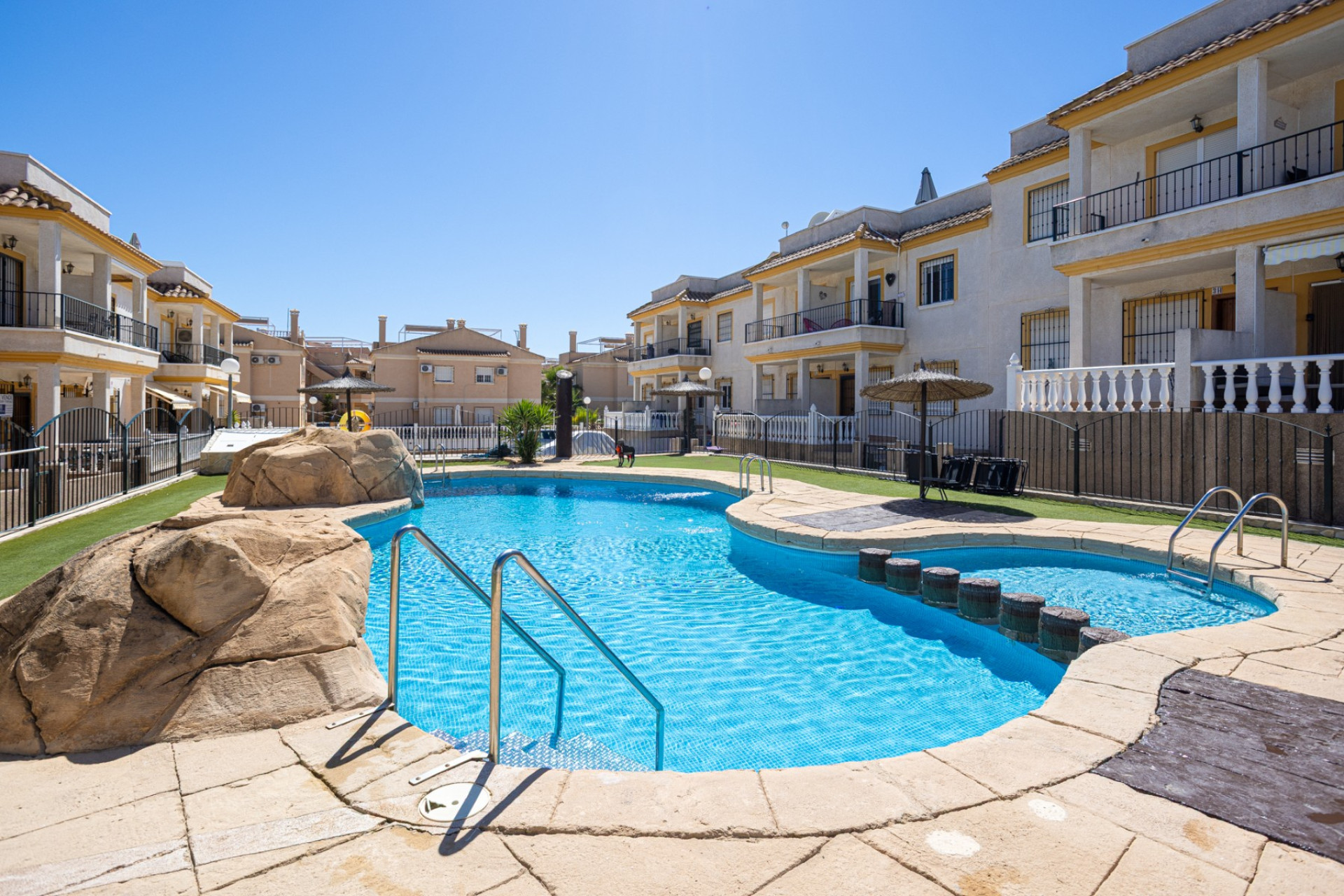 Herverkoop - Appartement - Gelijkvloers - Algorfa - Montemar