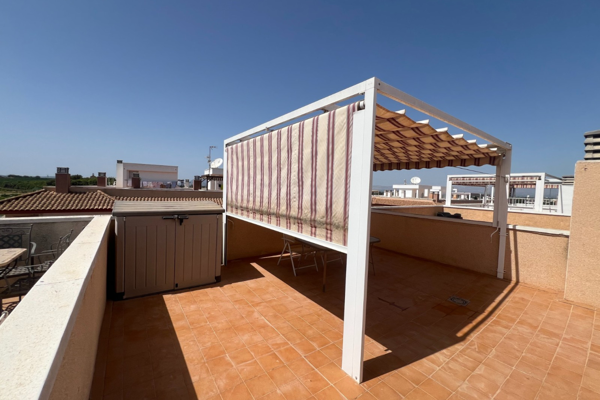 Herverkoop - Appartement - Studio - Algorfa - Pueblo
