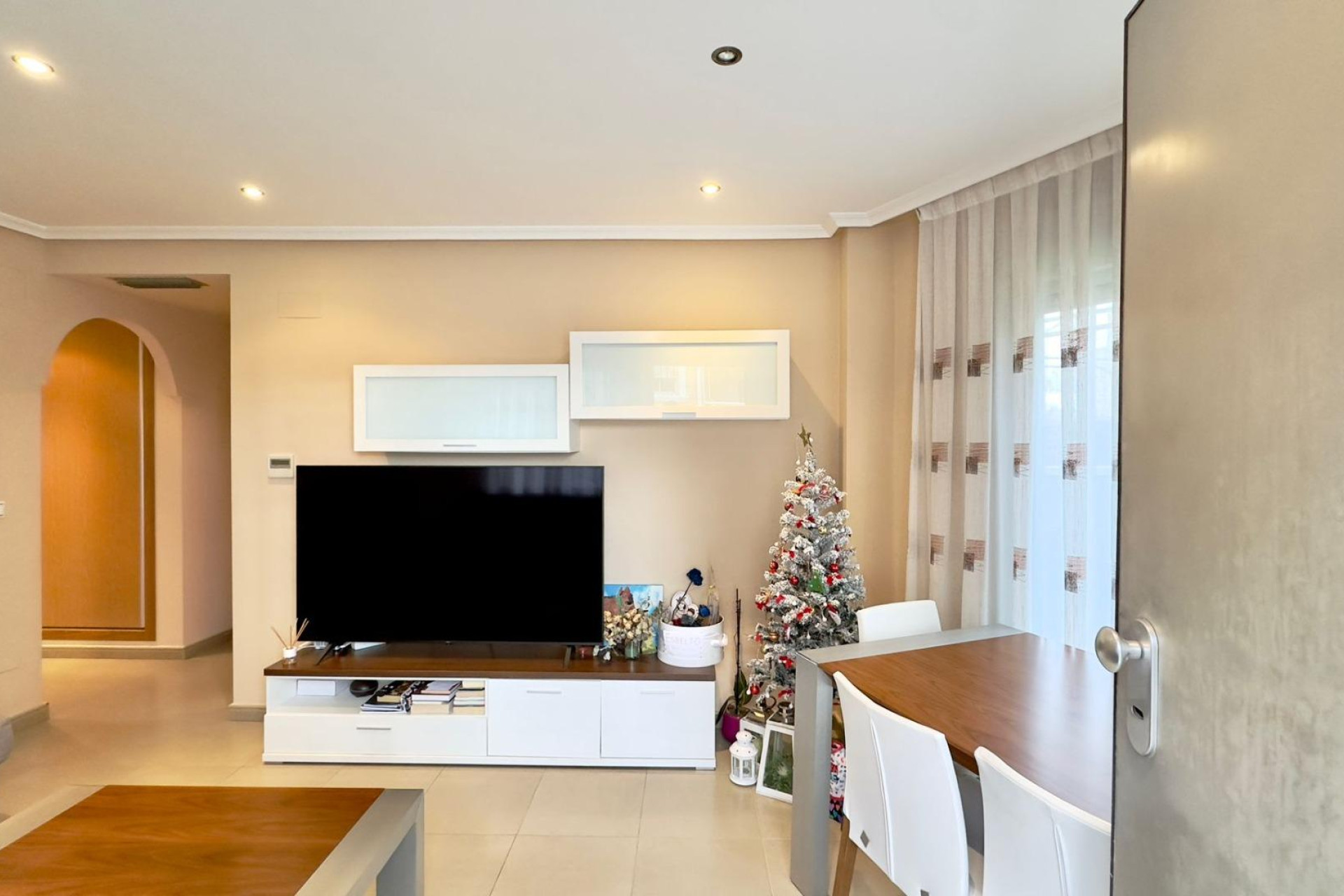 Herverkoop - Building - Torrevieja - Playa del cura