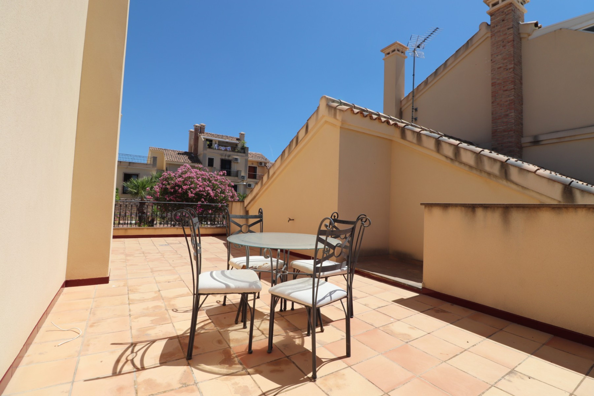 Herverkoop - Bungalow - Gelijkvloers - Algorfa - La Finca Golf Resort