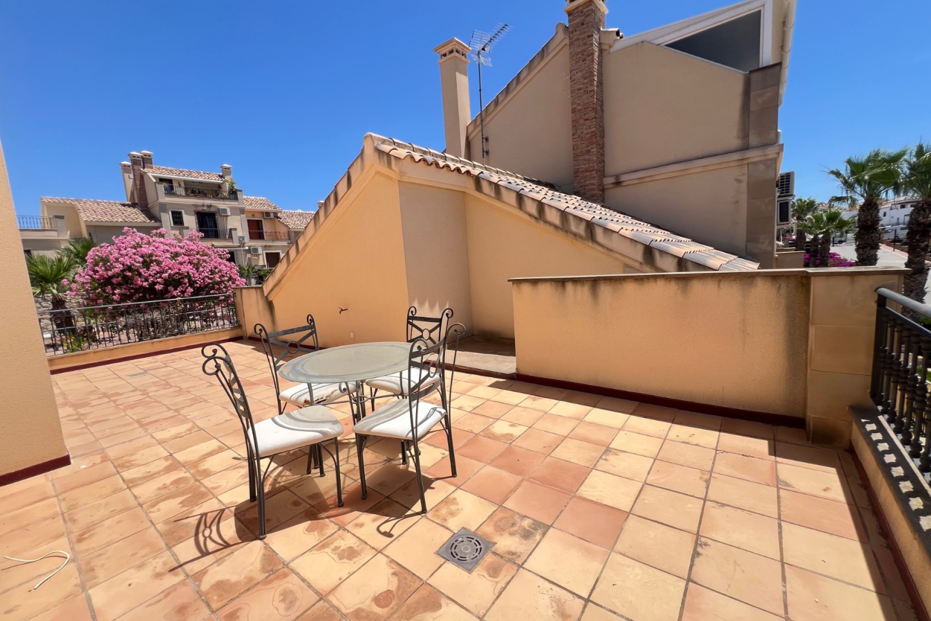 Herverkoop - Bungalow - Gelijkvloers - Algorfa - La Finca Golf Resort