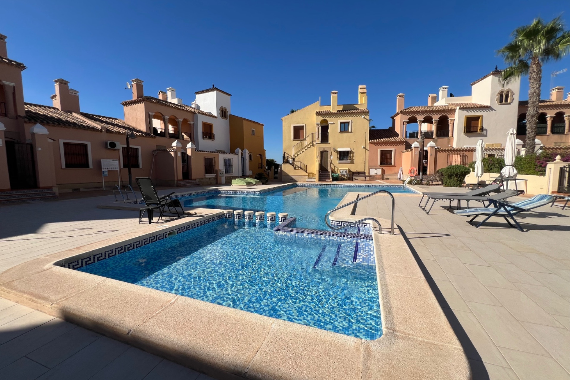 Herverkoop - Bungalow - Gelijkvloers - Algorfa - La Finca Golf Resort