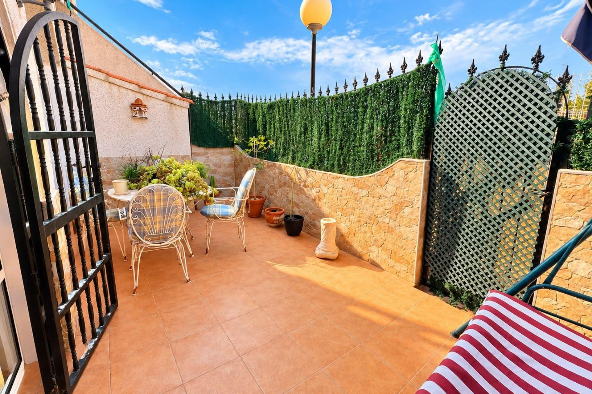 Herverkoop - Bungalow - Gelijkvloers - Guardamar del Segura - El moncayo