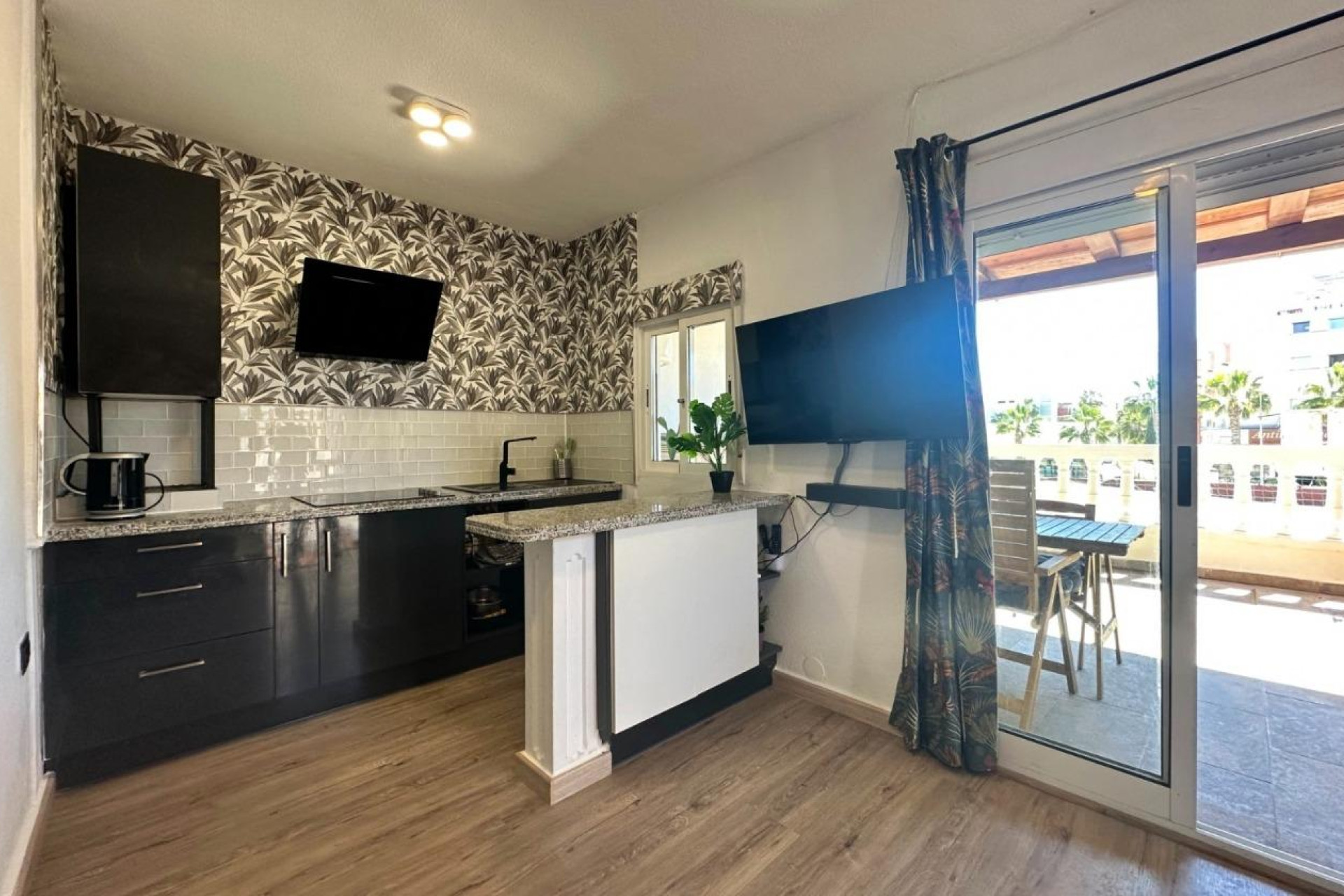 Herverkoop - Bungalow - Gelijkvloers - Orihuela Costa - La Zenia