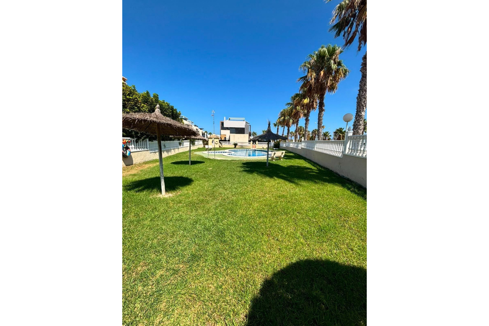 Herverkoop - Bungalow - Gelijkvloers - Orihuela Costa - Lomas de Cabo Roig