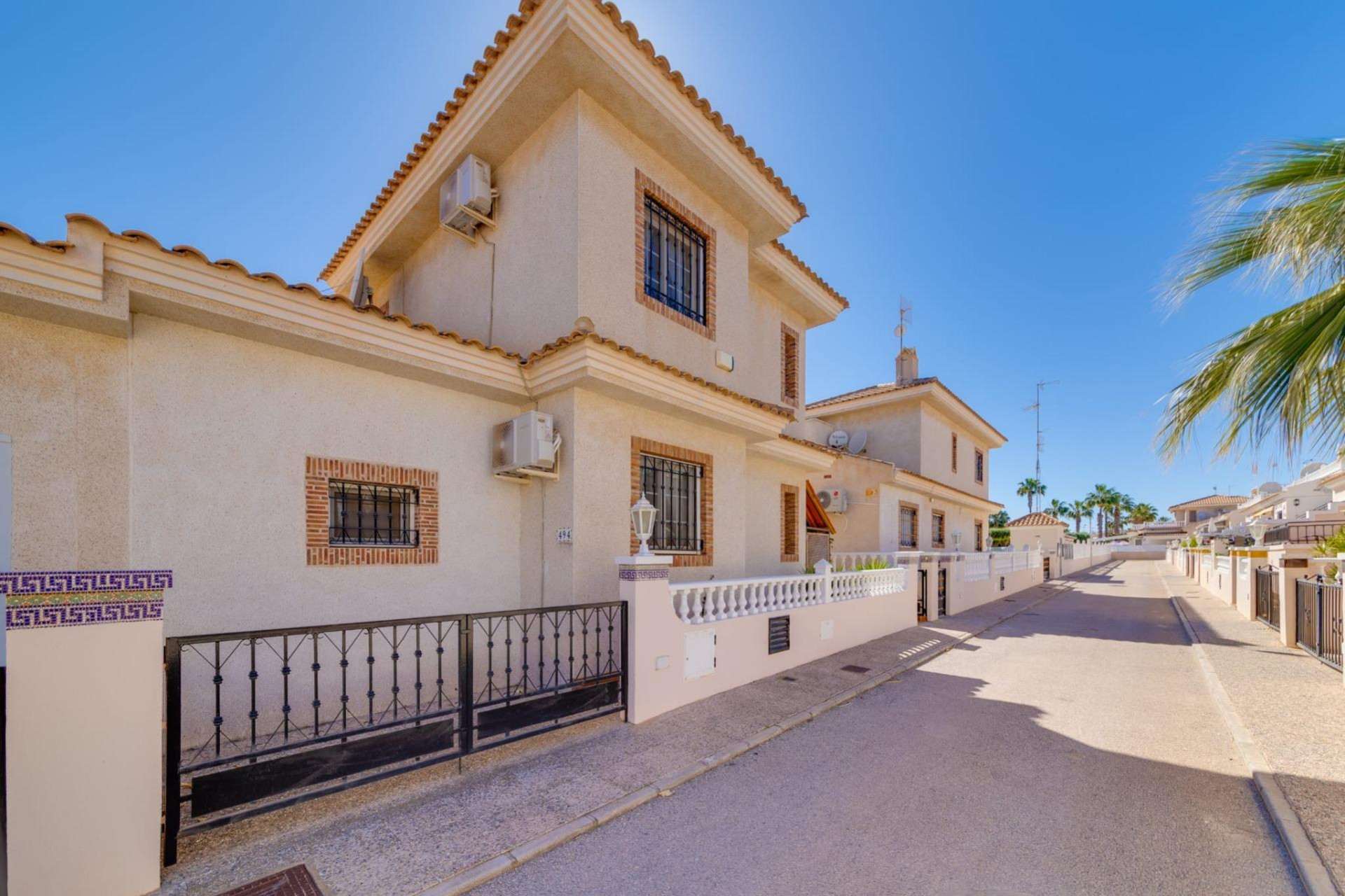 Herverkoop - Bungalow - Gelijkvloers - Orihuela Costa - Montezenia