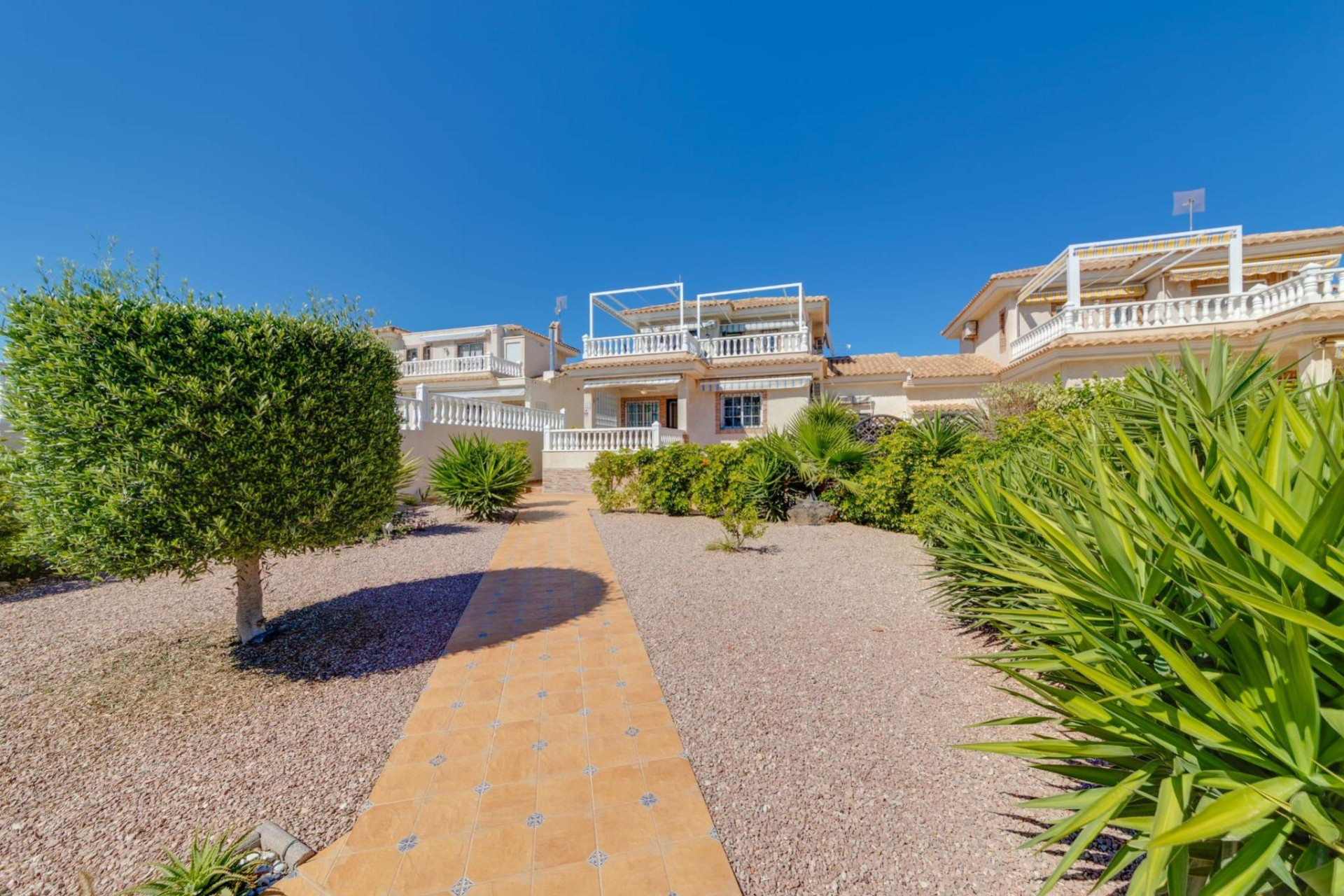 Herverkoop - Bungalow - Gelijkvloers - Orihuela Costa - Montezenia