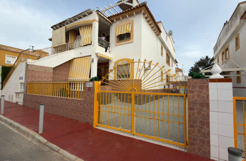 Herverkoop - Bungalow - Gelijkvloers - Orihuela Costa - Playa Flamenca Norte