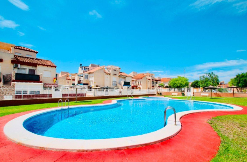Herverkoop - Bungalow - Gelijkvloers - Orihuela Costa - Playa Flamenca