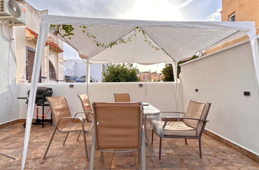 Herverkoop - Bungalow - Gelijkvloers - Orihuela Costa - Playa Flamenca
