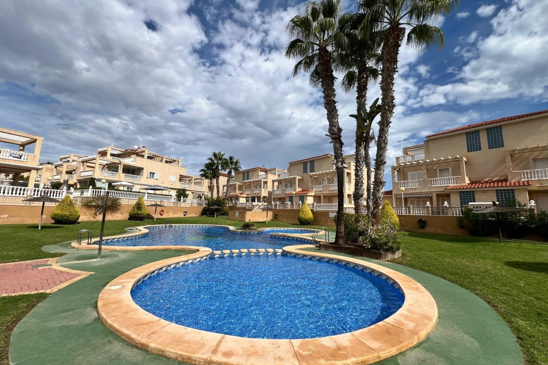 Herverkoop - Bungalow - Gelijkvloers - Orihuela Costa - Punta Prima