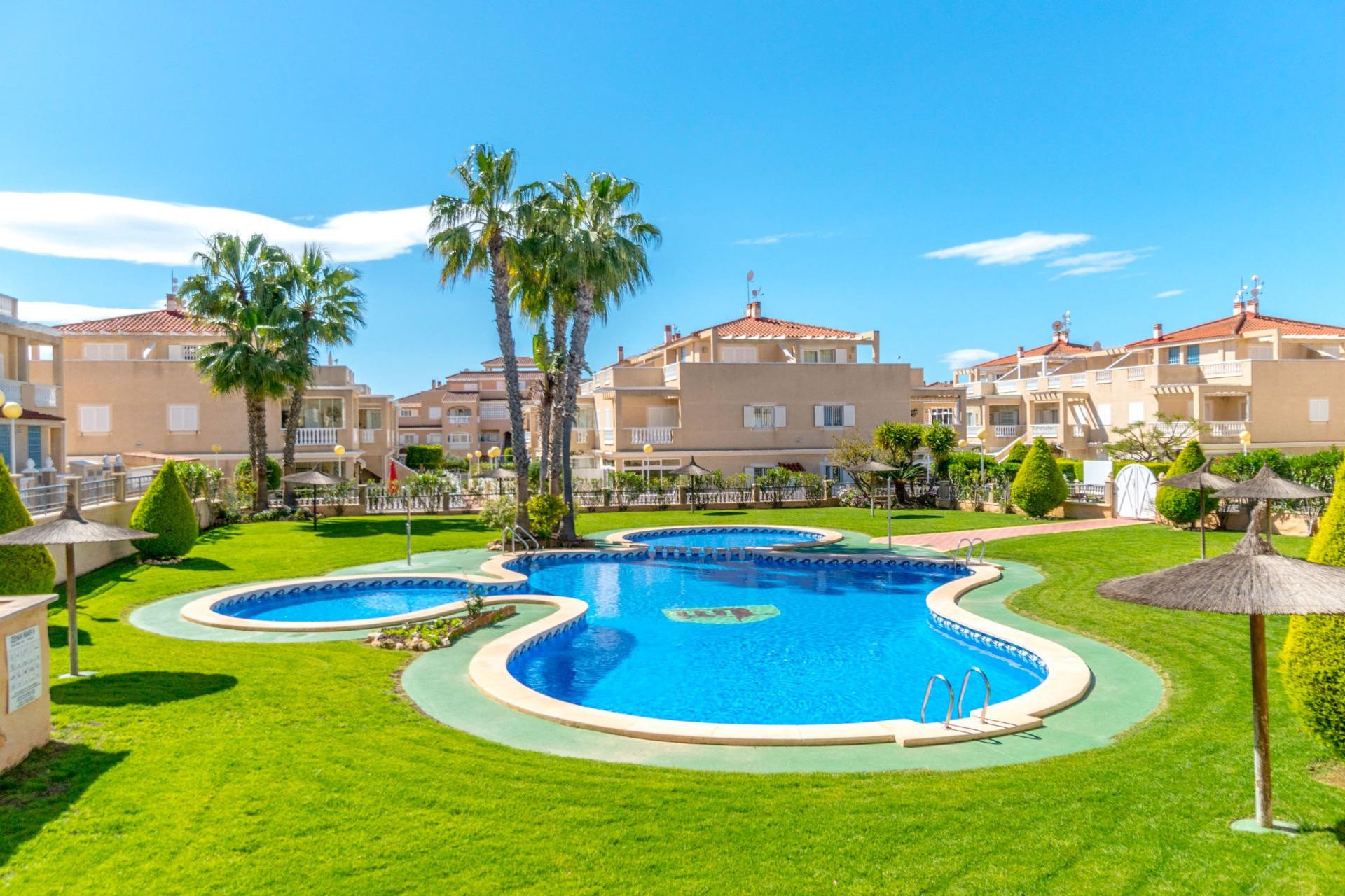 Herverkoop - Bungalow - Gelijkvloers - Orihuela Costa - Punta Prima