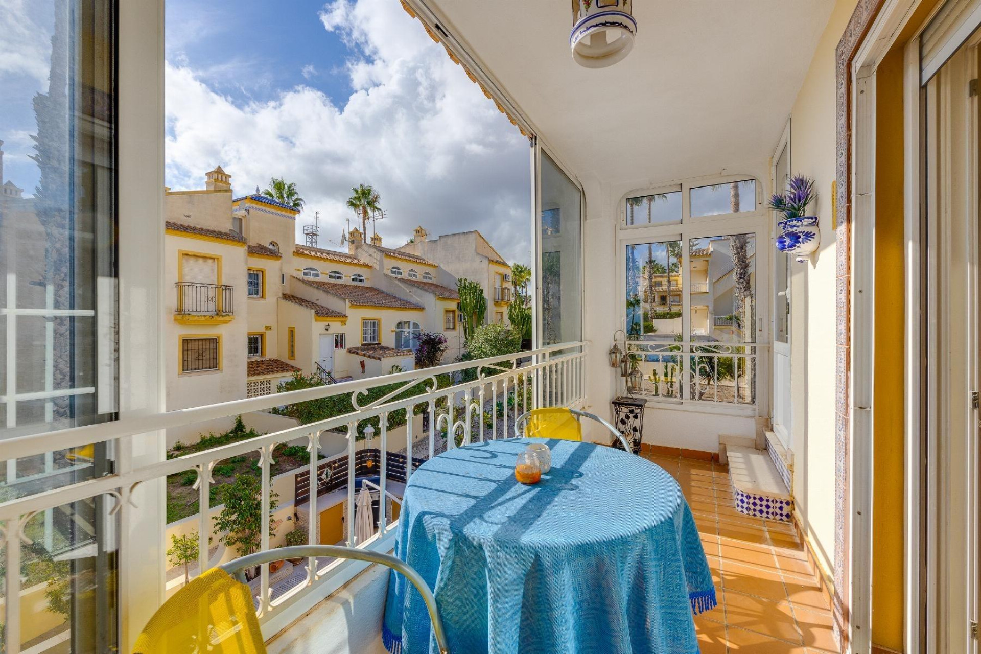 Herverkoop - Bungalow - Gelijkvloers - Orihuela Costa - Villamartin