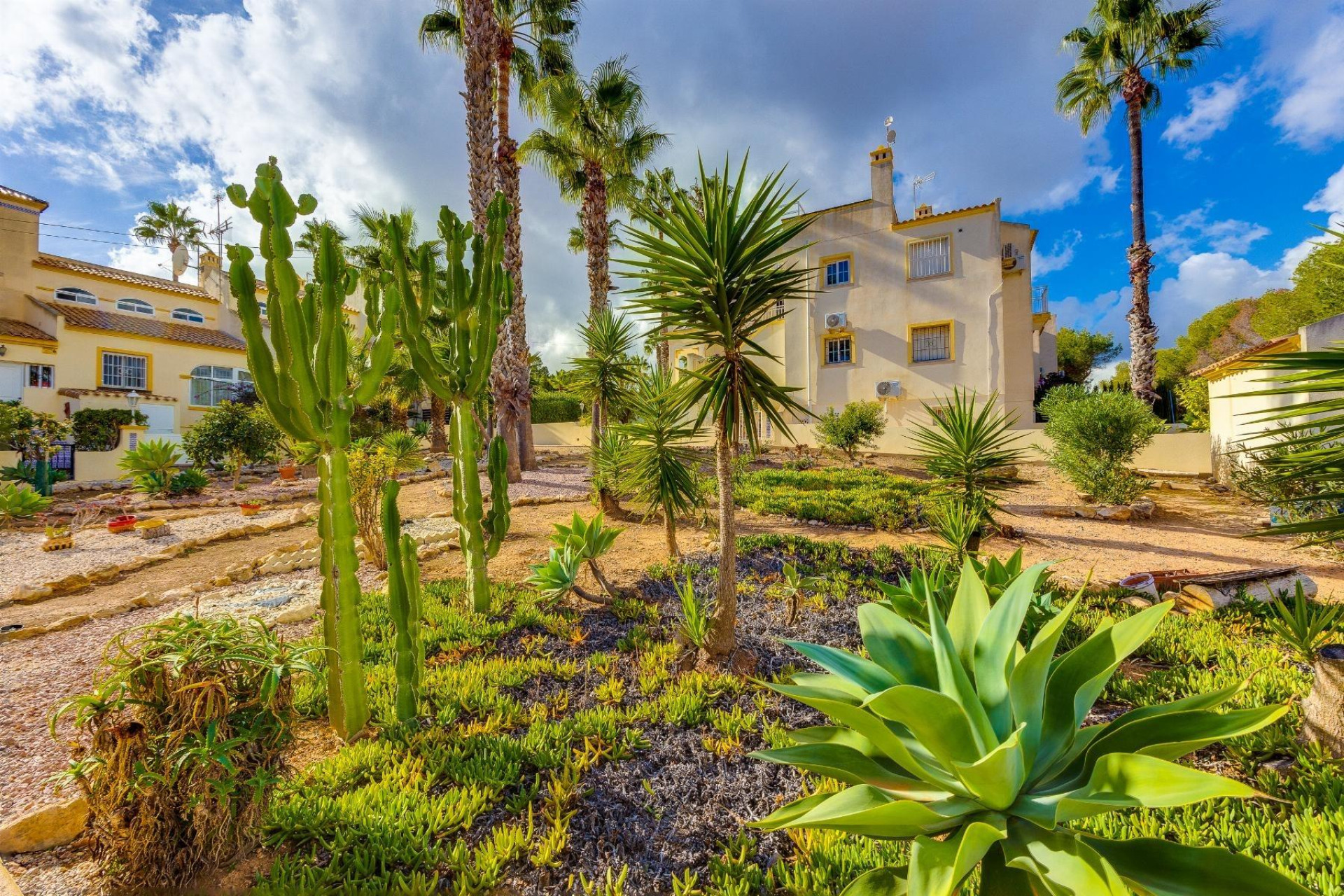 Herverkoop - Bungalow - Gelijkvloers - Orihuela Costa - Villamartin