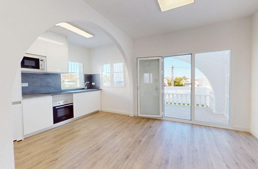 Herverkoop - Bungalow - Gelijkvloers - Orihuela Costa - Villamartin