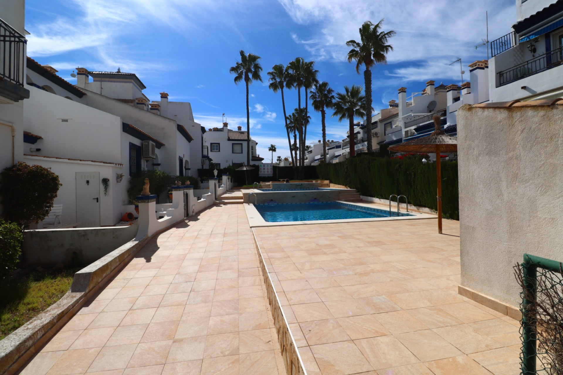 Herverkoop - Bungalow - Gelijkvloers - Orihuela Costa - Villamartin