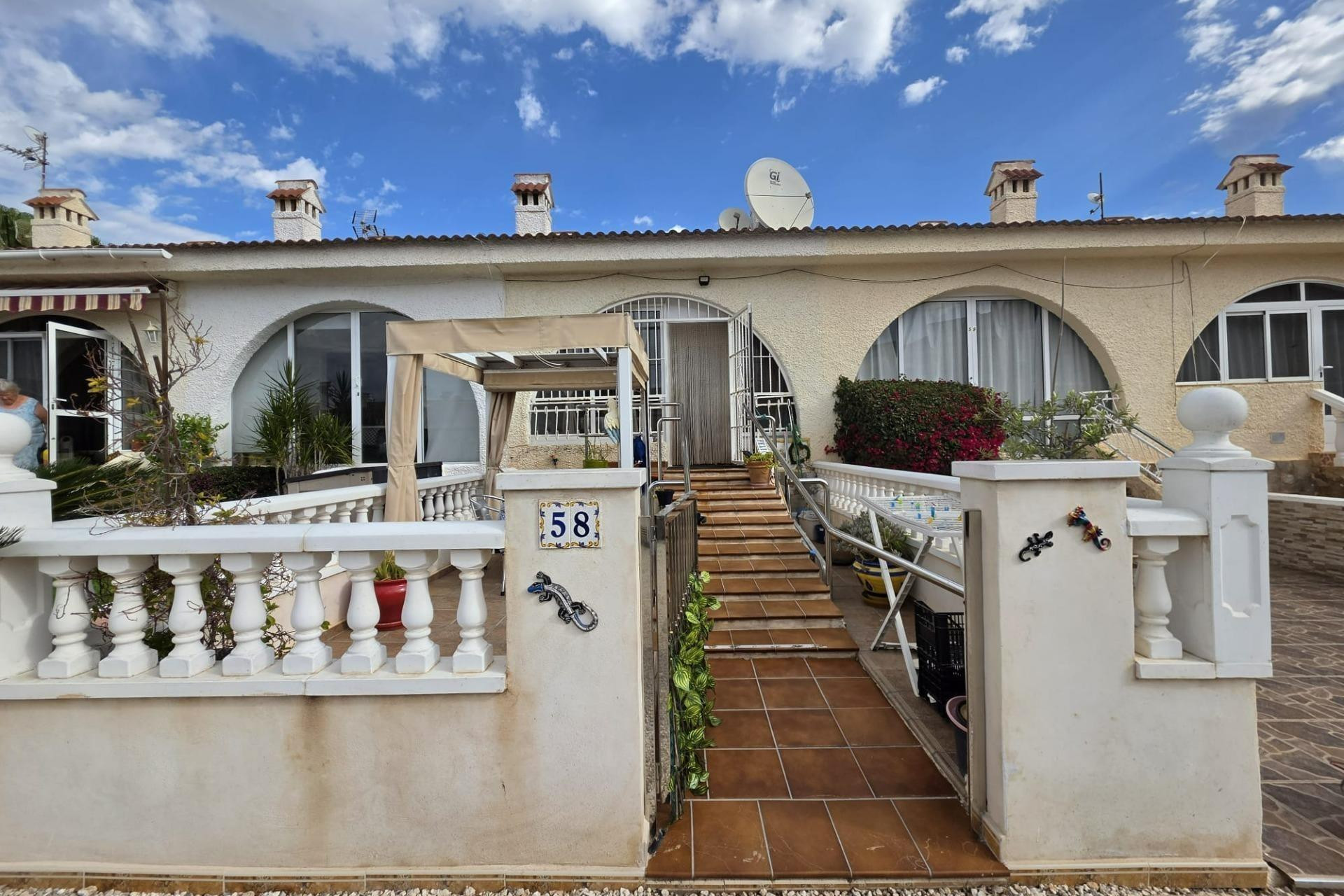 Herverkoop - Bungalow - Gelijkvloers - Rojales - Centro de la Ciudad Quesada