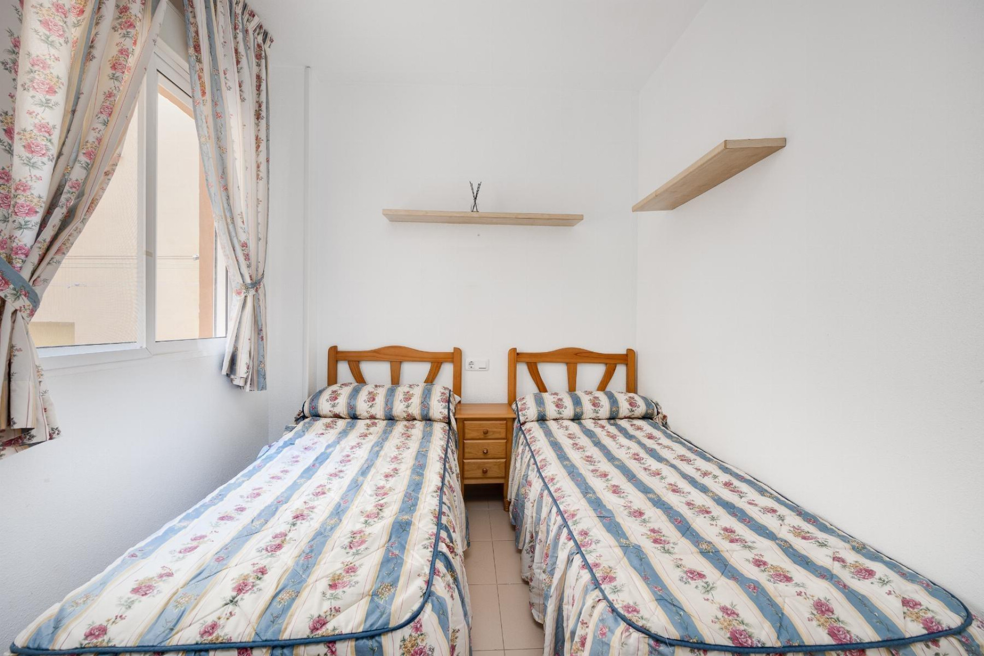 Herverkoop - Bungalow - Gelijkvloers - Torrevieja - Acequion