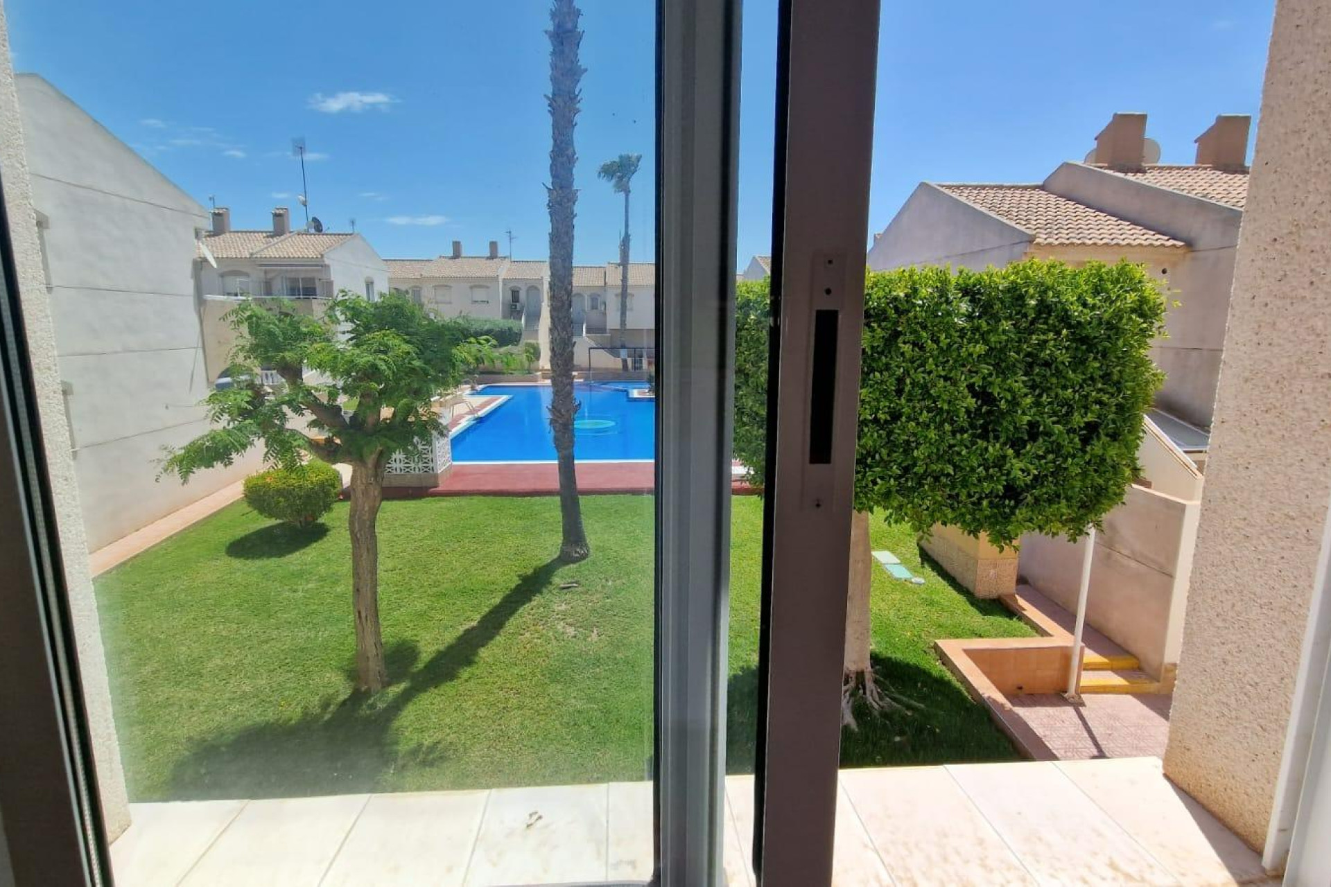 Herverkoop - Bungalow - Gelijkvloers - Torrevieja - Aguas nuevas 1