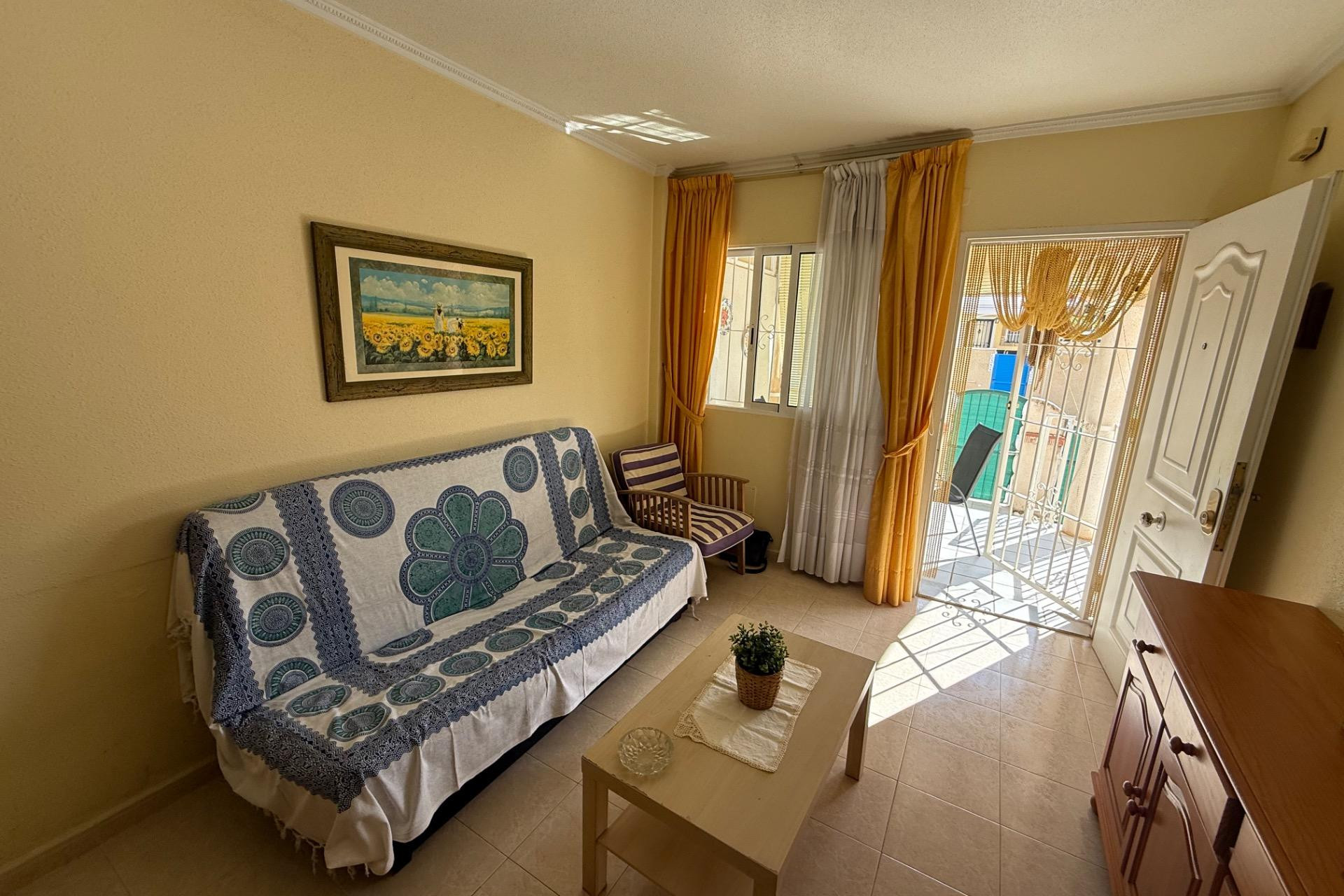 Herverkoop - Bungalow - Gelijkvloers - Torrevieja - Aguas Nuevas